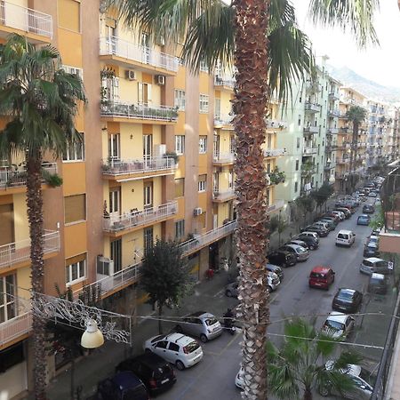 Homeaway Salerno Kamer foto