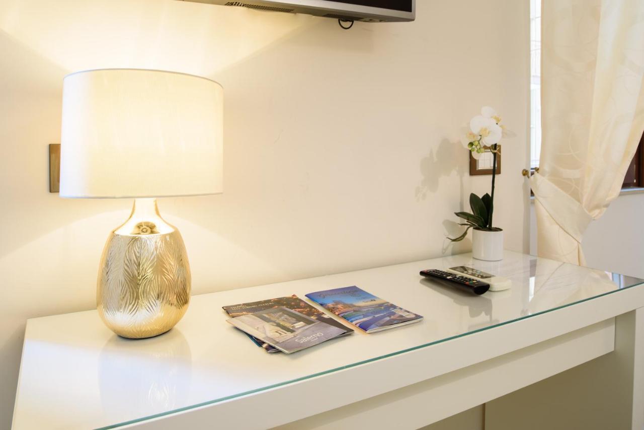 Homeaway Salerno Buitenkant foto