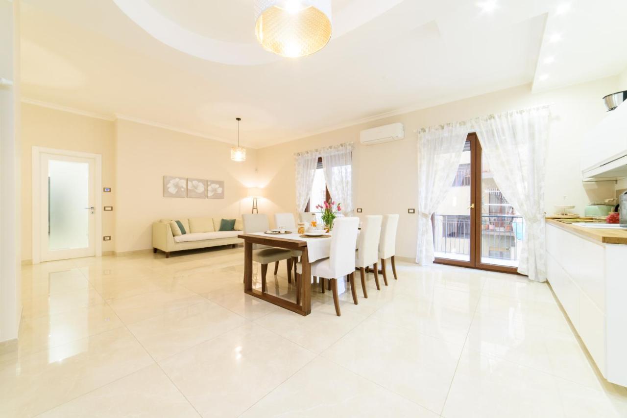 Homeaway Salerno Buitenkant foto