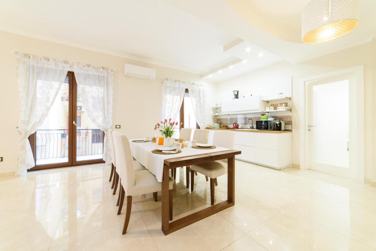 Homeaway Salerno Buitenkant foto