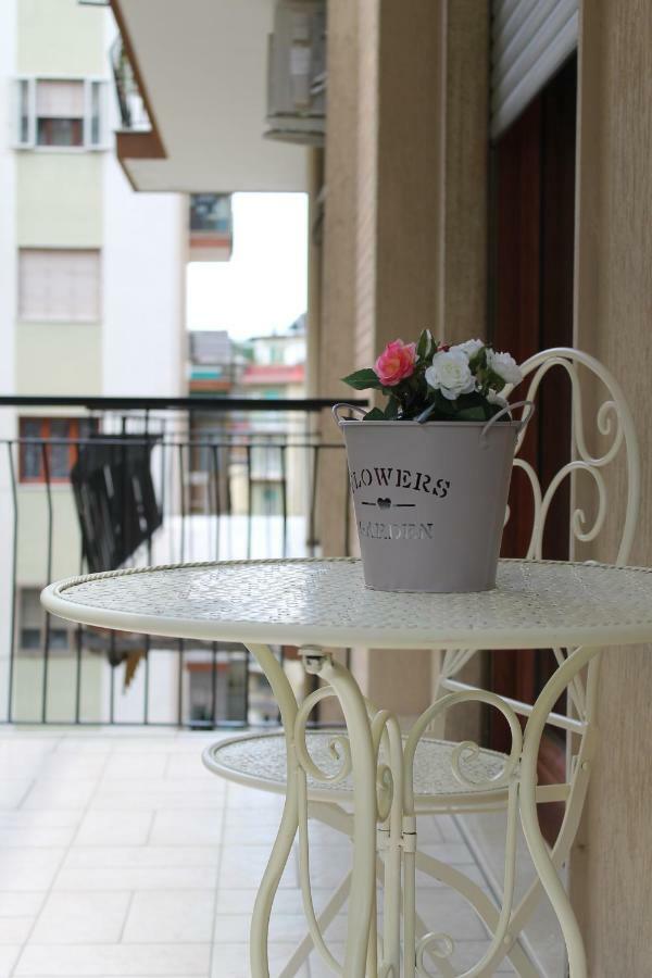 Homeaway Salerno Buitenkant foto