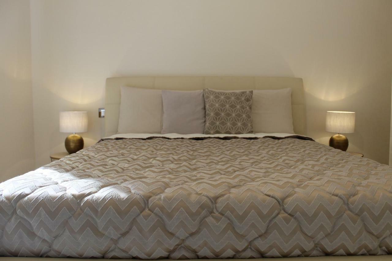 Homeaway Salerno Buitenkant foto